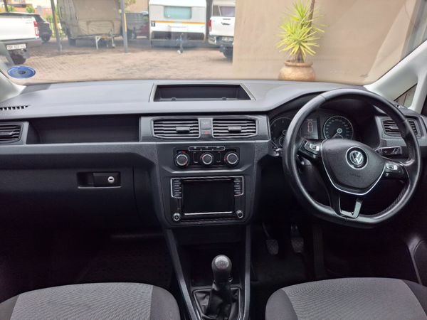 2020 Volkswagen Caddy photograph 7