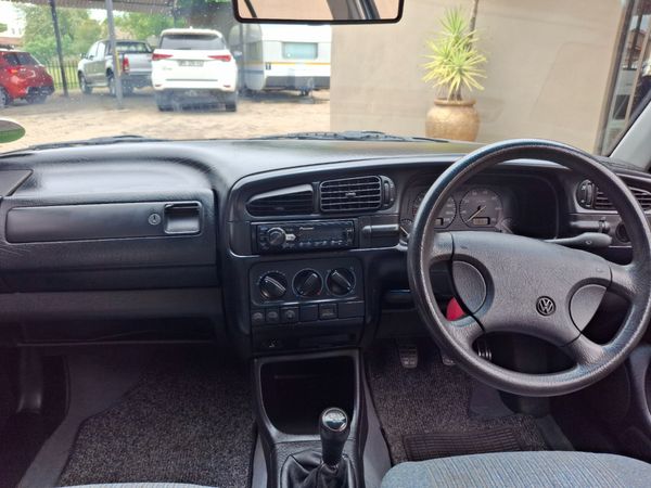 1993 Volkswagen Jetta photograph 8