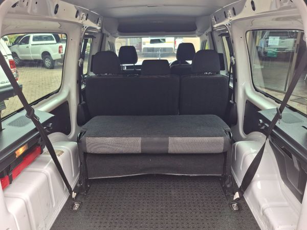 2020 Volkswagen Caddy photograph 9