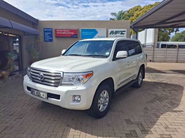 2015 Toyota Land Cruiser