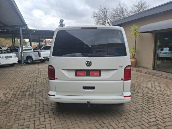 2018 Volkswagen Kombi photograph 5